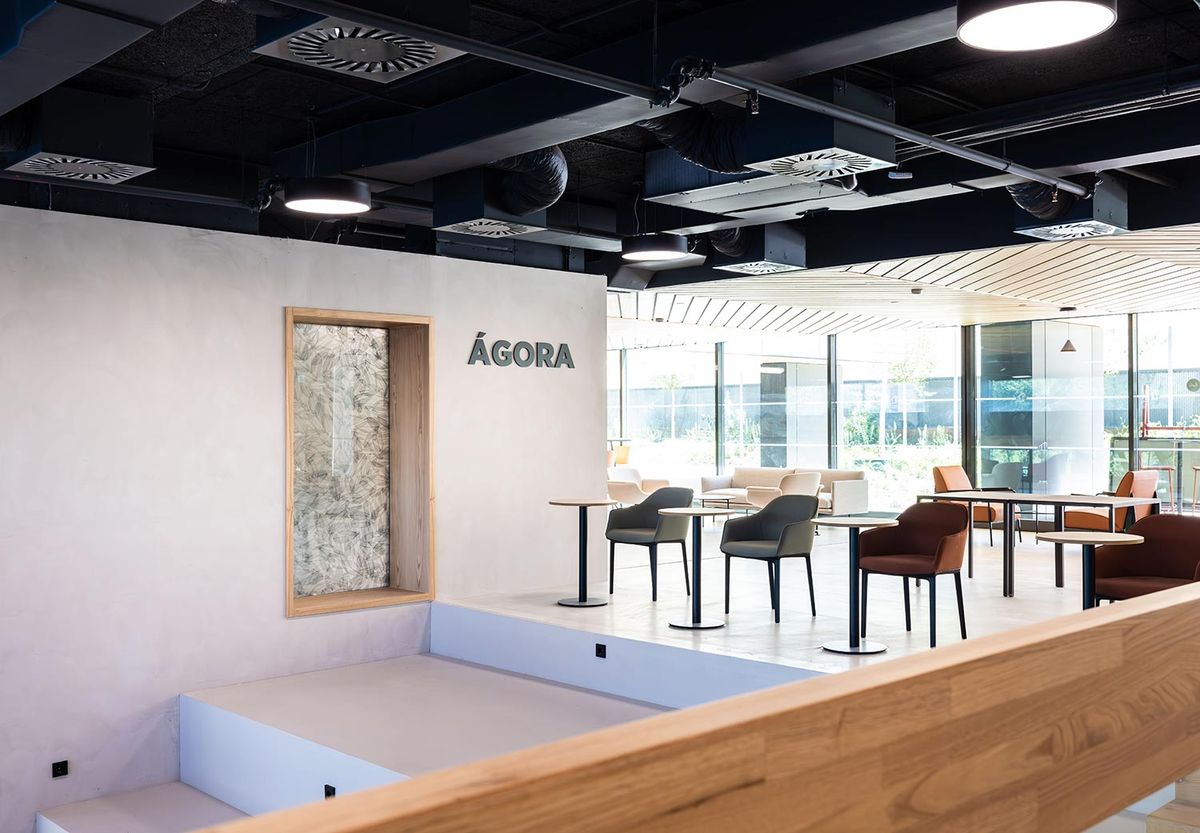 Espace de coworking Regus - Torre Ágora à Madrid