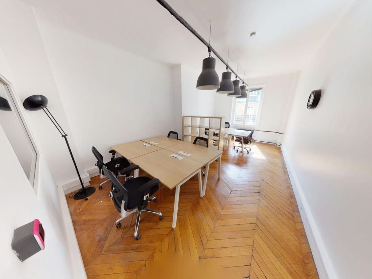 Espace de coworking Les Nouveaux Bureaux Faubourg Poissonnière à Paris