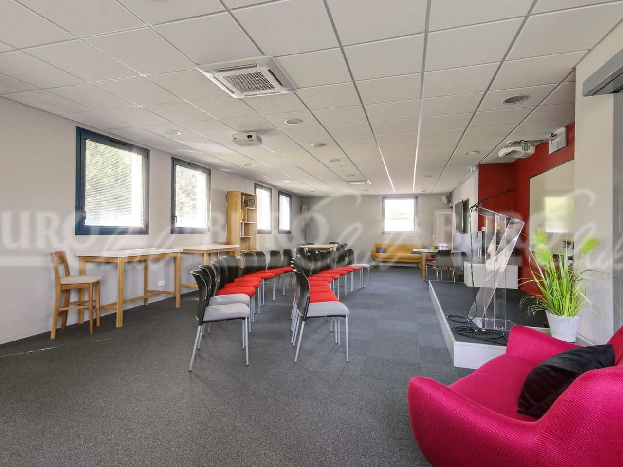 Buro - Buro Club Le Mans