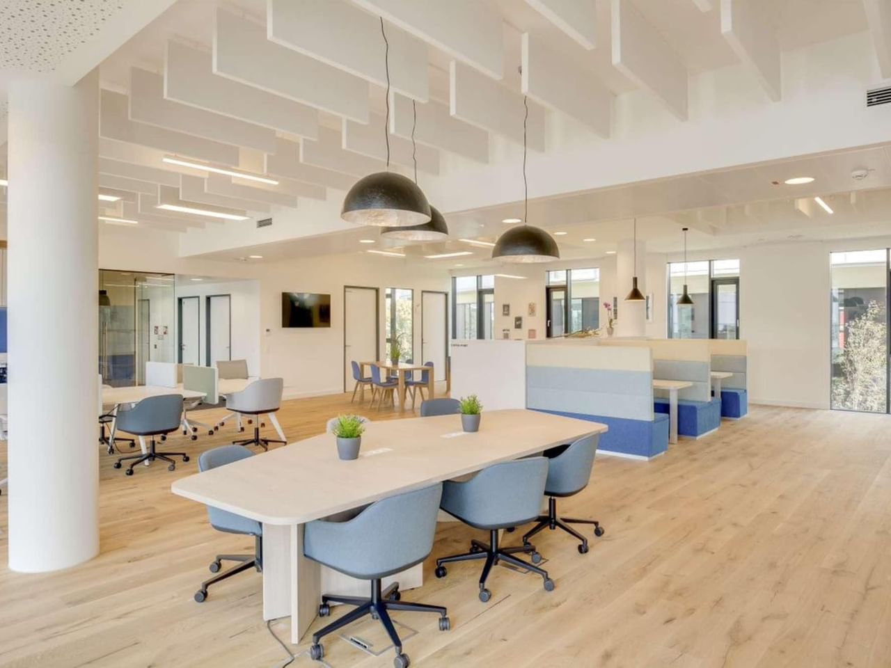 HQ (IWG) - HQ - Carrea 11