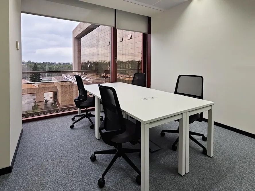 Regus (IWG) - Regus - Luca de Tena
