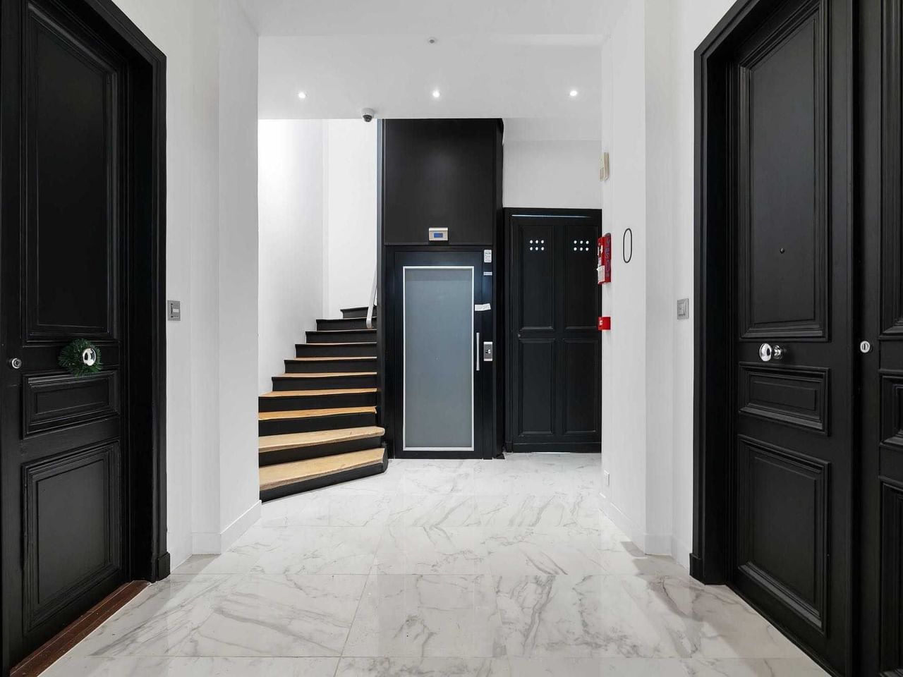 Sora Hauteville - 19 postes